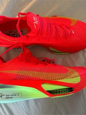 Nike NWOT Men’s Alphafly 3s
